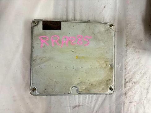 Engine ECM Control Module Fits 00 01 Compatible with Lexus ES300 89666-33220 8966633220 in Saudi Arabia