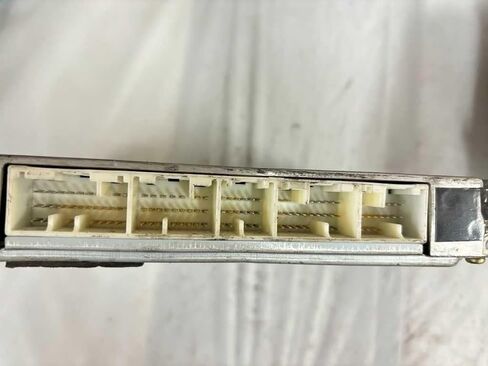 Engine ECM Control Module Fits 00 01 Compatible with Lexus ES300 89666-33220 8966633220 in Saudi Arabia