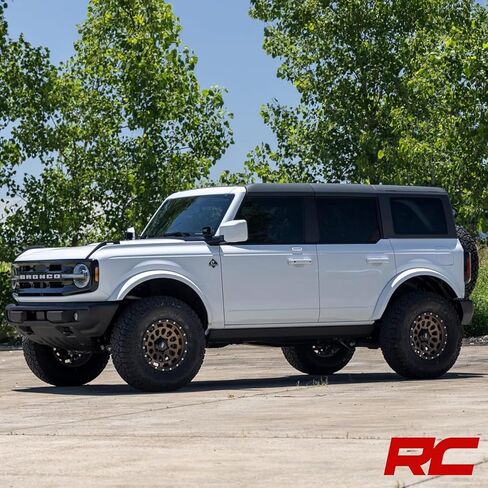 Rough Country 87 Series 17x8.5" Bronze Aluminum Wheel with Black Ring & Simulated Beadlock - 6x5.5 Bolt Pattern, +0mm Offset, Durable One-Piece Rim for Trucks & Jeeps in Saudi Arabia