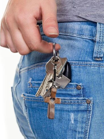 3 PCS Christian Cross Keychain for Women,Wooden Pocket Cross Fidget Keychain for Men,Cross My Heart,Small Jesus Keychains for Encouragement,Stress/Anxiety Relief,Christmas Gifts Family in Kuwait