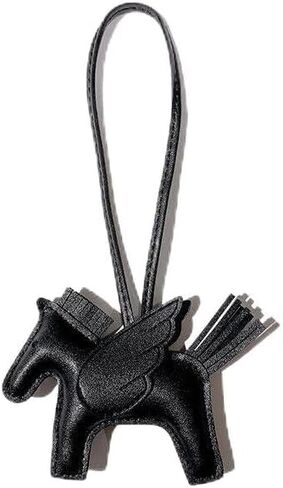 حلية حقيبة الحصان بيغاسوس المزخرفة، سلسلة مفاتيح جلدية مع أجنحة، 10x8x1.5 سم، in Kuwait