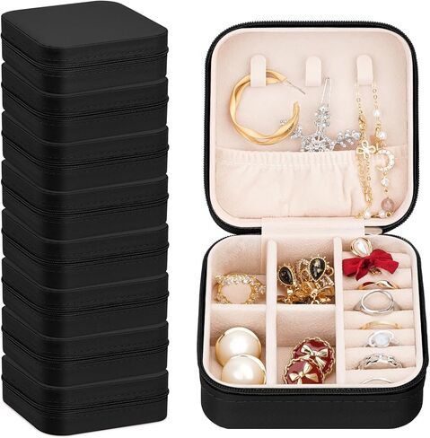 Leezmark 8 Pcs Bridesmaid Gifts Set Of 8 Jewelry Travel Case, Velvet Bridesmaid Proposal Gifts Box Portable Jewelry Travel Organizer Small Jewelry Box Mini Storage Box, Green in Saudi Arabia