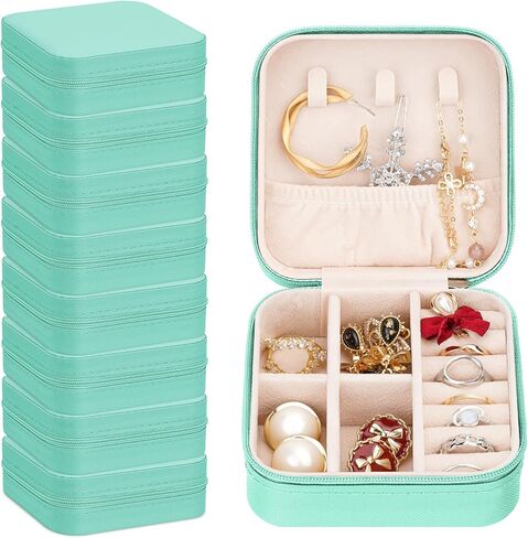Leezmark 8 Pcs Bridesmaid Gifts Set Of 8 Jewelry Travel Case, Velvet Bridesmaid Proposal Gifts Box Portable Jewelry Travel Organizer Small Jewelry Box Mini Storage Box, Green in Saudi Arabia