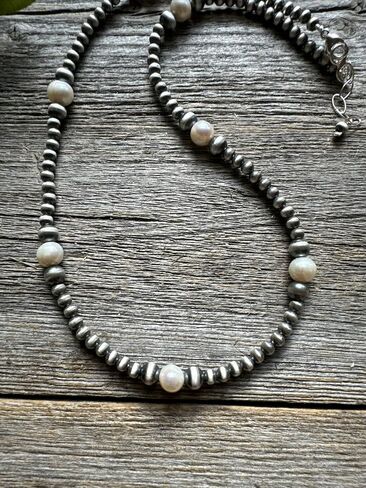 Southwestern Sterling Silver Freshwater Pearls 4mm Bead Necklace 18 Inch Gift in Kuwait