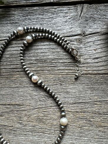 Southwestern Sterling Silver Freshwater Pearls 4mm Bead Necklace 18 Inch Gift in Kuwait