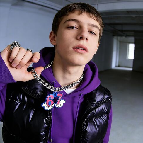 67 قلادة - تحف وعروض قزم ممتعة، 67 ديكورات عيد ميلاد 28 بوصة سلسلة من الراتنج مع قلادة 6 7، سلسلة 6 7 هدية Y2K Geo عصرية in Kuwait