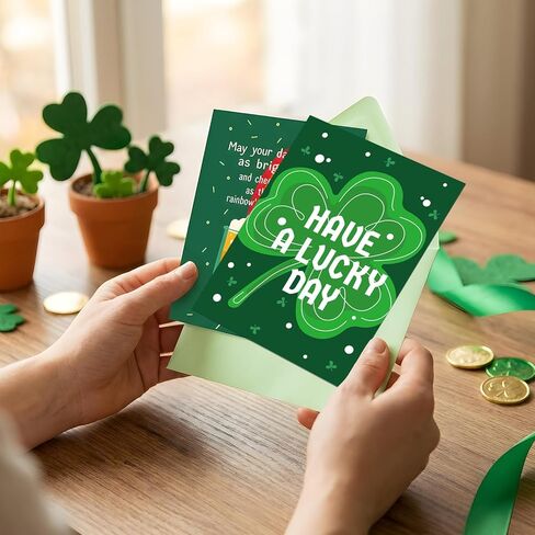 YQUQWN 24 حزمة من بطاقات التهنئة لعيد القديس باتريك مجموعة البرسيم حدوة الحصان قوس قزح تصميم بطاقات التهنئة الخضراء مع مغلفات لمستلزمات عيد القديس باتريك السعيد in Kuwait