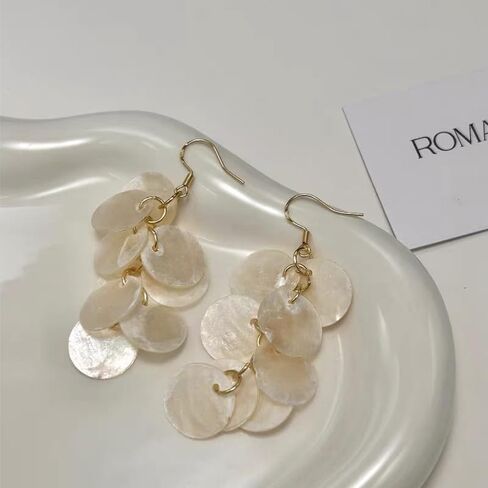 Handmade Natural Shell Dangle Earrings for Women – Boho Chic Lightweight Statement Drop Earrings, Beach-Inspired Jewelry for Casual & Elegant Looks in Saudi Arabia