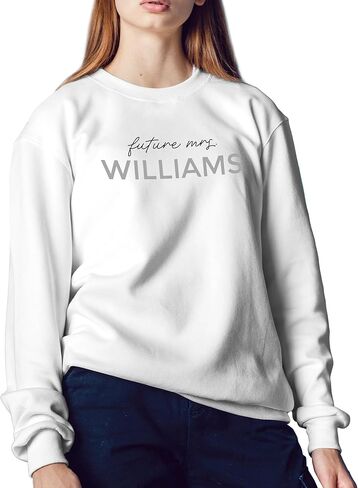 سويت شيرت السيدة المستقبلية المخصص مع قلت نعم على الأكمام - اسم العائلة المخصص بياقة دائرية - بلوفر العروس لتكون هدية الخطوبة وهدية الزفاف متعدد in Kuwait