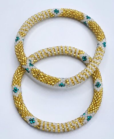 مجموعة من 2 أساور مصنوعة يدويًا من الخرز الزجاجي بوهو كروشيه أساور من نيبال، مجوهرات الأزياء النسائية، إكسسوارات مطرزة بالخرز هيبي للارتداء اليومي in Kuwait