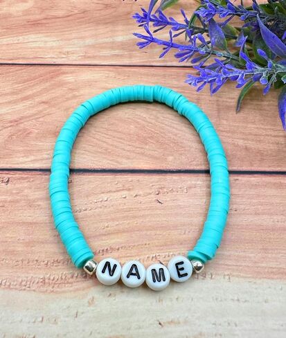 أساور اسم شخصية، اسم مخصص، كلمة، عبارة، لون، وحجم، حبة قرص هيشي بوليمر كلاي، لهجة فضية، هدية مصنوعة يدويًا للأم والبنت والأخت والأب والابن والأخ in Kuwait