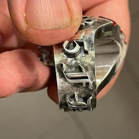 Five Fingers Punch Skull Ring, Vintage Chunky Deathring Silver Black Retro Gothic Jewelry Dainty Goth Ring for Men，Skull Ring for Men & Women - Premium 316L Stainless Steel Gothic Jewelry in Saudi Arabia