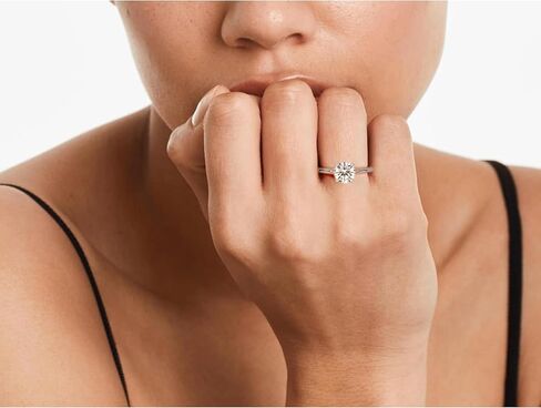 1-5 carat Round Cut VVS1-2 E-F colour Moissanite Diamond Pavé Adorned Cathedral Solitaire Engagement Ring For Women in Saudi Arabia