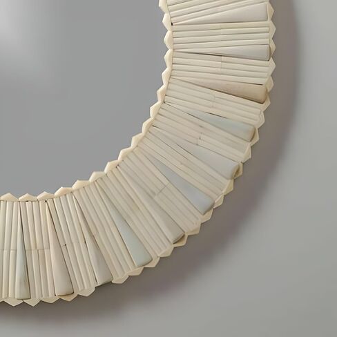 إطار مرآة مرصع بالعظام، إطار مرآة حائط مصنوع يدويًا مع تصميم زهور معقد مصنوع من العظام الطبيعية والراتنج، لمسة ديكور منزلية أنيقة بوهيمية وعتيقة وعرقية in Saudi Arabia