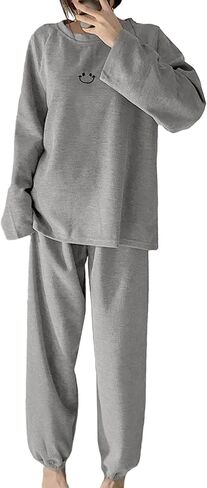 Teens Smiley Face Pajama Set - Casual Round Neck Pullover with Matching Jogger Sleepwear Pants in Saudi Arabia