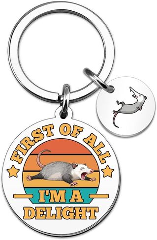 هدايا الأبوسوم للنساء سلسلة مفاتيح الأبوسوم المضحكة أولاً وقبل كل شيء، سلسلة مفاتيح الأبوسوم المبهجة، هدايا الأبوسوم المضحكة للنساء، هدية فريدة من نوعها لها in Kuwait