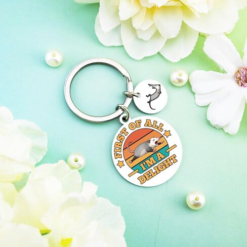 هدايا الأبوسوم للنساء سلسلة مفاتيح الأبوسوم المضحكة أولاً وقبل كل شيء، سلسلة مفاتيح الأبوسوم المبهجة، هدايا الأبوسوم المضحكة للنساء، هدية فريدة من نوعها لها in Kuwait