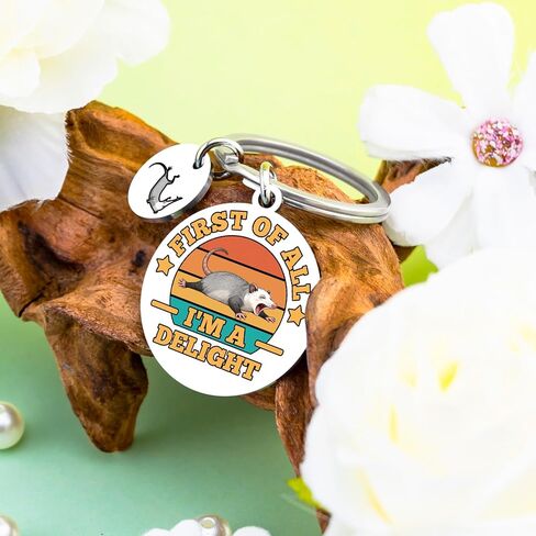 هدايا الأبوسوم للنساء سلسلة مفاتيح الأبوسوم المضحكة أولاً وقبل كل شيء، سلسلة مفاتيح الأبوسوم المبهجة، هدايا الأبوسوم المضحكة للنساء، هدية فريدة من نوعها لها in Kuwait