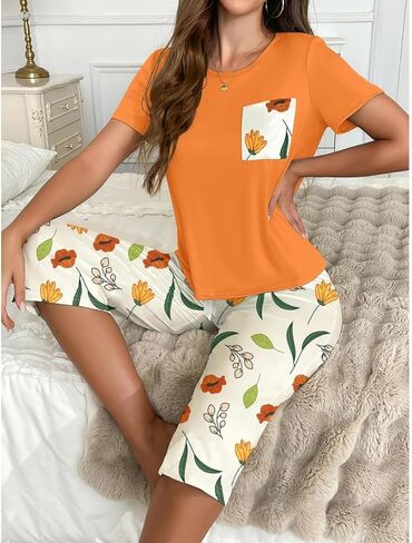 2PCS Women's Pajama Set, Soft Cotton Sleepwear with Floral Print, Short Sleeve Top and Capri Pants Loungewear for Summer in Saudi Arabia
