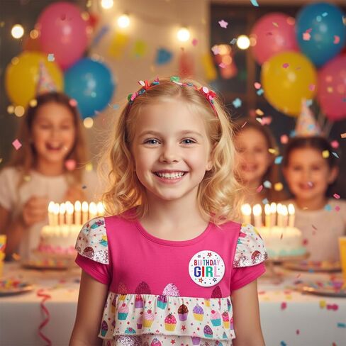 دبوس عيد ميلاد للفتيات، قطعتان من دبابيس عيد الميلاد المستديرة باللون الأبيض والملون، بقطر 2.3 سم، مثالية لديكورات وإكسسوارات حفلات عيد الميلاد in Kuwait