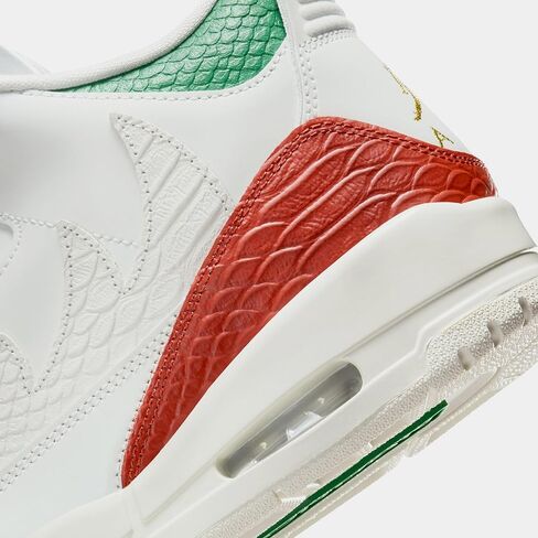 حذاء Air Jordan 3 Retro El Vuelo للرجال لايف ستايل (قمة أبيض/ذهبي معدني/أخضر صنوبر/أحمر تنين/شراع) مقاس 7.5 in Saudi Arabia
