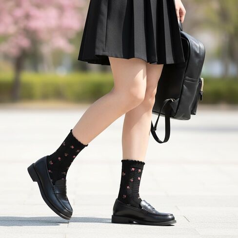 4 أزواج من الجوارب اللطيفة للنساء، جوارب زهرية مكشكشة، جورب قطني كاجوال، جورب الخس، مقاس 5-7 in Kuwait