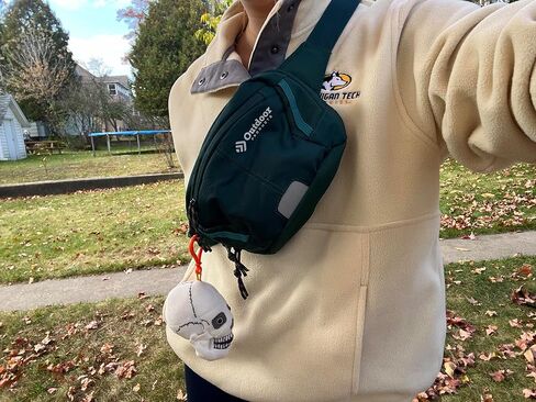 GIANTmicrobes Skull Plush Keychain, Skull Stuffed Animal, Anatomical Skull Gift, Halloween Skull Decor, Anatomy Skull, Human Skull Model Plushie, Skull Anatomy Model, Skull Pillow, Skull Toy in Saudi Arabia