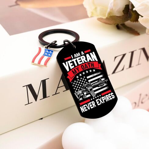 Vietnam Veteran Gifts for Men Veterans Day Decorations Army Gifts for Men American Flag Keychain Appreciation Retirement Military Appreciation Gift Patriotic Keyring For Veterans in Kuwait