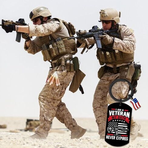 Vietnam Veteran Gifts for Men Veterans Day Decorations Army Gifts for Men American Flag Keychain Appreciation Retirement Military Appreciation Gift Patriotic Keyring For Veterans in Kuwait