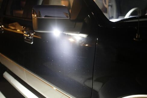 iJDMTOY أبيض 18-SMD LED كامل أسفل الباب الجانبي أضواء بركة متوافقة مع Jeep 2014-2023 Cherokee (KL) in Saudi Arabia