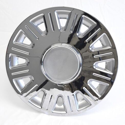 مجموعة من 4 أغطية إطار كروم/فضي مقاس 16 بوصة لسيارة Ford Crown Victoria 03-08 in Kuwait