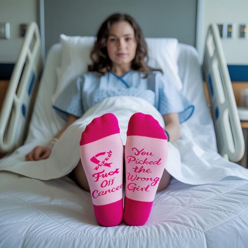 جوارب مضحكة للتوعية بسرطان الثدي، جوارب سخيفة مبتكرة، هدايا مريحة للسرطان للنساء والفتيات مرضى العلاج الكيميائي in Kuwait