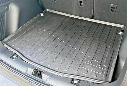 بطانة الحمولة - سجادة صندوق السيارة لسيارة Ford Escape 2020-2026 - سجادات صندوق السيارة المقاومة للطقس للسيارات ذات الشفة المرتفعة - سجادة صندوق السيارة غير القابلة للانزلاق - تصميم مقطوع مسبقًا بالليزر in Saudi Arabia