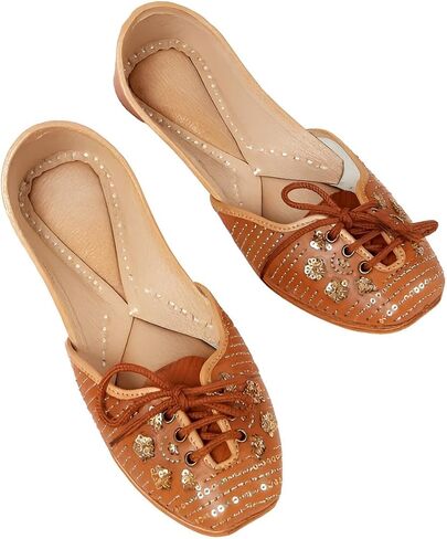 Women’s Handcrafted Leather Jutti Flats, Traditional Indian Ethnic Slip-On Shoes with Lace Detail, Comfortable Closed-Toe Flats for Casual & Festive Wear in Saudi Arabia