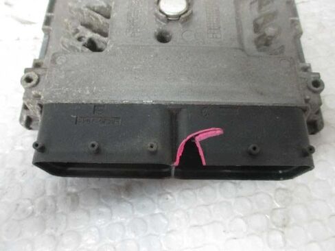 Engine ECM Control Module 2.0L Gasoline Fits 14 Compatible with Jetta 06K 906 070 AB 06K906070AB in Saudi Arabia