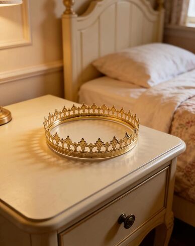 Crown - Made of metal, suitable for various occasions and for both male and female role-playing activities in Saudi Arabia