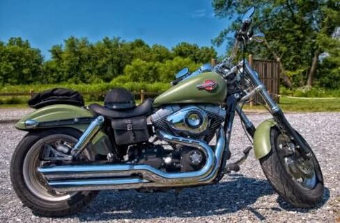 شعارات خزان الوقود الغازي لوحات تحمل أسماء شارات شعارات ميداليات مع أقواس متوافقة مع Harley Davidson 1959-1960 61775-59T in Kuwait