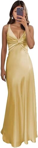 Silk Satin Bridesmaid Dresses Long Spaghetti Straps Corset Prom Dress V-Neck Pleated Formal Dress in Kuwait