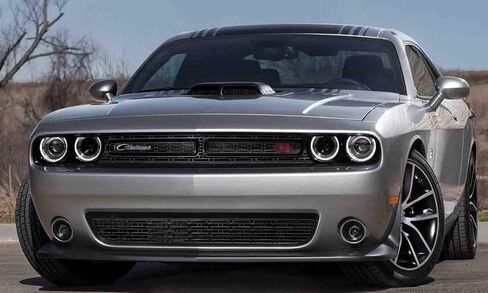 مجموعة مصابيح الضباب ذات العدسات الشفافة من iJDMTOY مع مصابيح هالوجين 9145، وأغطية الإطار، وأسلاك التتابع والتبديل المتوافقة مع دودج تشالنجر 2015-2023 in Kuwait