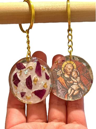 St. Joseph keyrings, St Joseph keychain, St. Joseph resin keychain, catholic gift, religious gift, Saint Joseph keychain, llavero St Jose, regalo catolico in Saudi Arabia