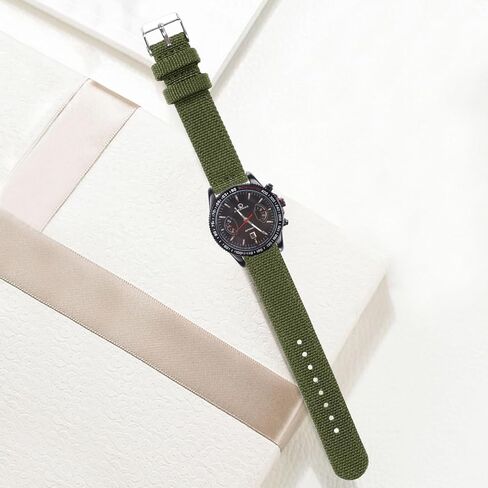 حزام ساعة من النايلون سريع الإصدار مع إبزيم معدني فضي، حزام ساعة من القماش للرجال والنساء، مقاس بديل 18 مم/20 مم/22 مم/24 مم in Kuwait