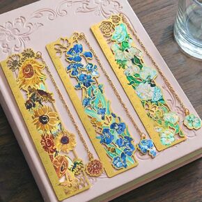 3 Pieces Metal Bookmarks Come with a Pendant and Centimeter Ruler, Golden Hollow Bookmark, Oil Painting Style Floral Theme Bookmarks, Learning and Office Supplies in Saudi Arabia