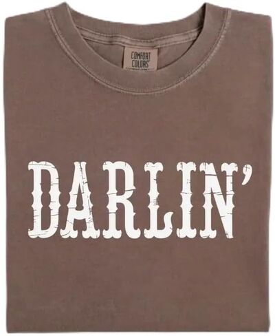Darlin’ T-Shirt- Country Girl Shirt with Vintage Western Design-Celebrate Your Cowgirl Spirit at Concerts in Saudi Arabia