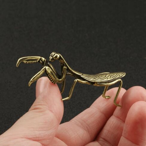 Solid Copper Brass Mantis Small Ornament, Antique Copper Micro Sculpture Tea Pet with Exquisite Details, 1pc in Saudi Arabia
