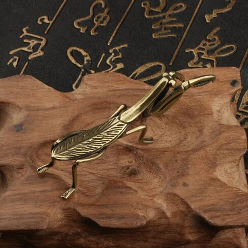 Solid Copper Brass Mantis Small Ornament, Antique Copper Micro Sculpture Tea Pet with Exquisite Details, 1pc in Saudi Arabia