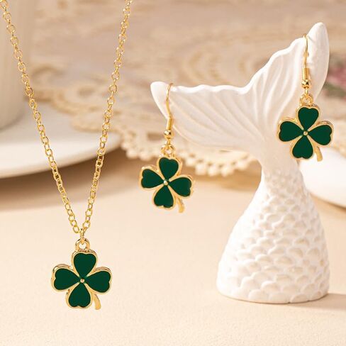 St. Patrick's Day Clover Necklace Earrings Set Enamel Green Irish Shamrock Necklace Earrings Shiny St. Patrick's Day Lucky Green Clover Holiday Jewelry in Saudi Arabia