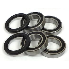 2004-2005 YFZ450 450 طقم محامل وأختام المحور الخلفي in Kuwait