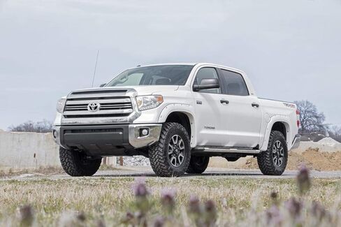 مجموعة رفع التسوية 3 بوصة من Rough Country لسيارة Toyota Tundra 2WD 2007-2021 - 87001 in Saudi Arabia