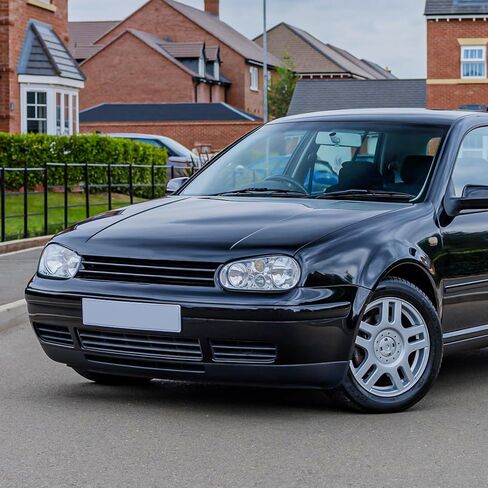 مجموعة المصابيح الأمامية لـ 1999 2000 2001 2002 2003 2004 2005 2006 Volkswagen Golf MK4 متوافقة مع 2004 VW Golf R32، 1999-2002 VW Cabrio، لا تناسب MK5 لموديلات 2006 (بدون لمبة) in Saudi Arabia