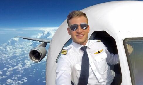 دبابيس أجنحة طيار الخطوط الجوية وشارات أجنحة الطيران الصغيرة in Kuwait